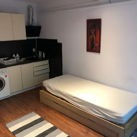 Holiday Balaton - With Private Parking And Balcony - Close To The Lake *